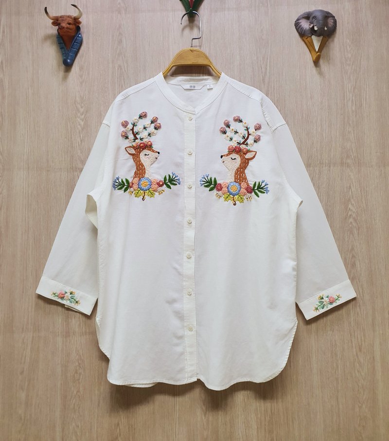 手工刺繡襯衫、亞麻織物、鹿、花 - 女襯衫 - 繡線 白色