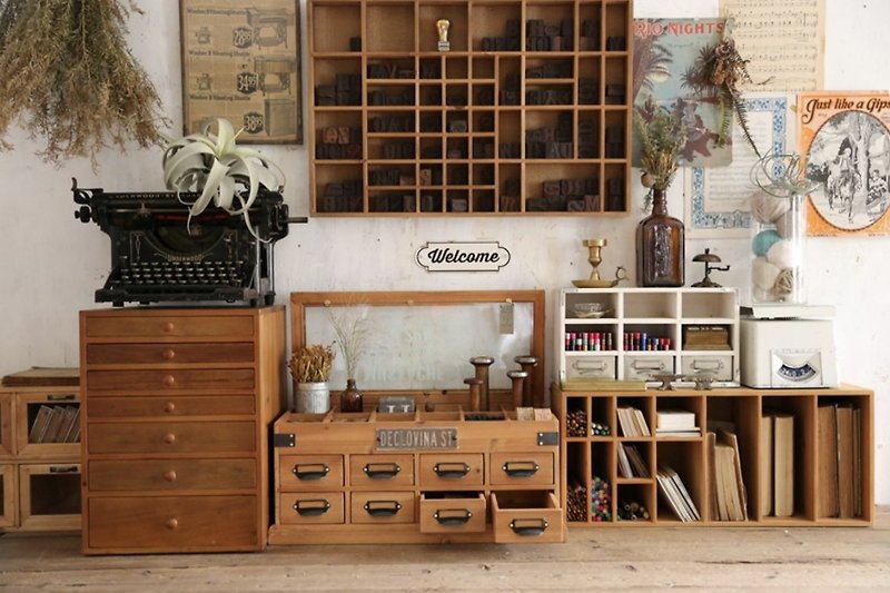 Hamilton 美式復古翻蓋玻璃收納櫃 桌面分類整理 骨董家具復刻 - 收納箱/收納用品 - 木頭 
