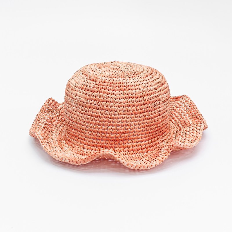 Bodhiyamas- 手工編織兒夕陽漸層色荷葉捲邊圓帽－The Bud - 帽子 - 紙 橘色