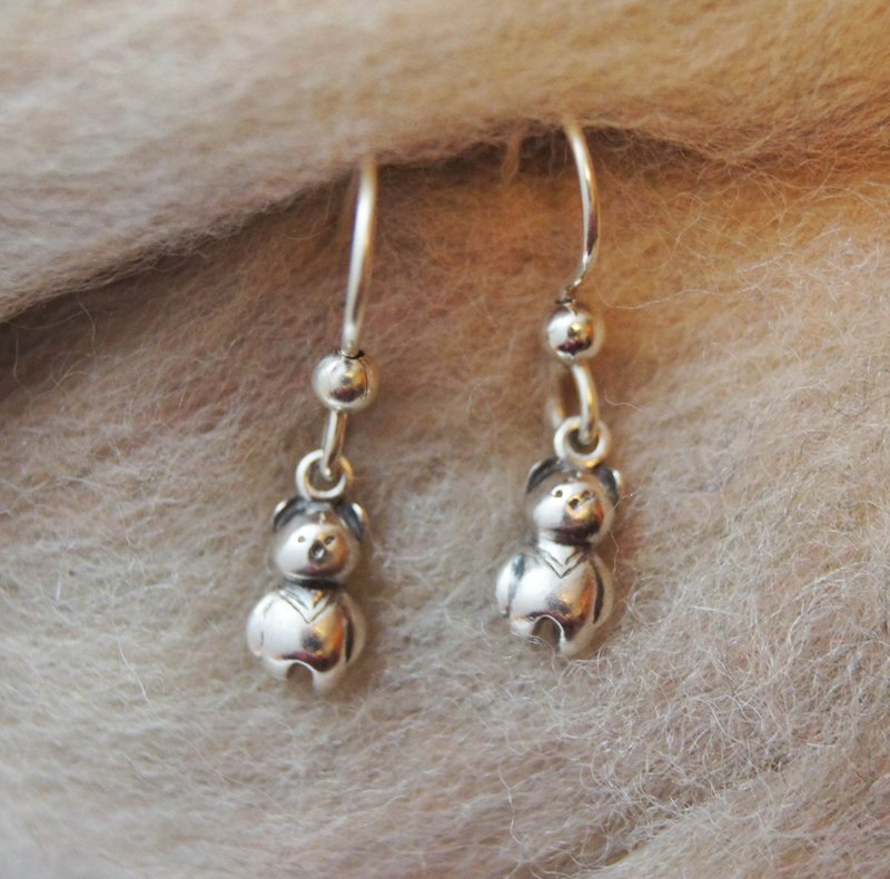 * The Mini Moon Bear * handmade silver earring - ต่างหู - โลหะ สีเงิน