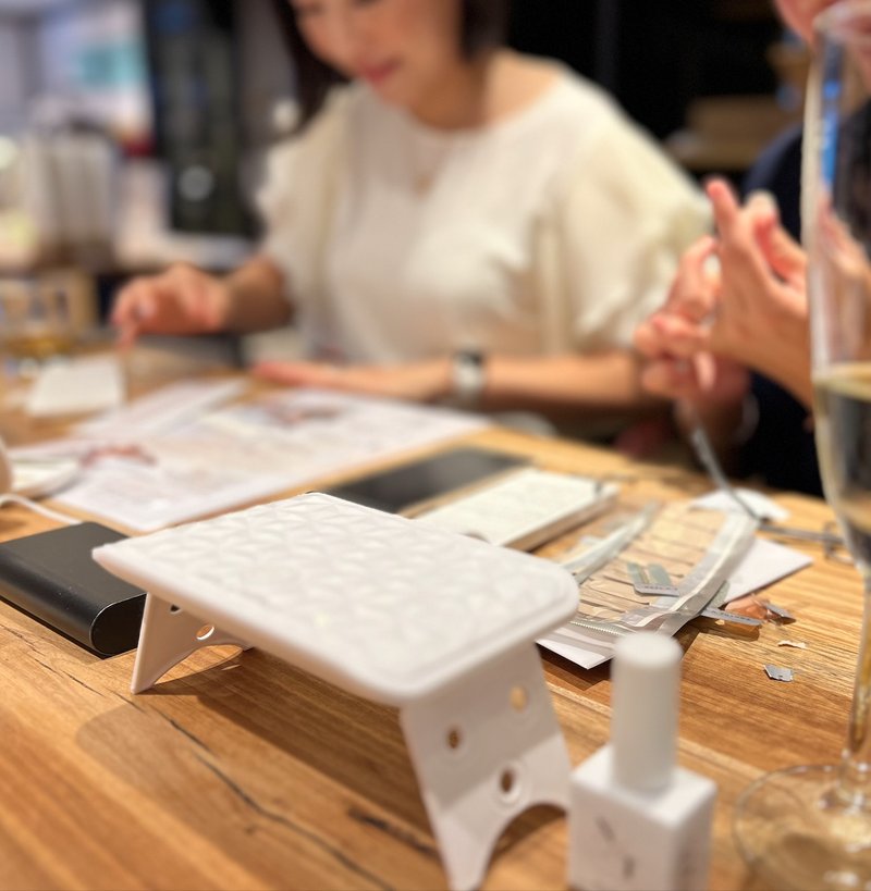 Hong Kong self-service manicure workshop - 60 minutes of self-service nail stickers for manicure anytime, anywhere - อื่นๆ - วัสดุกันนำ้ 