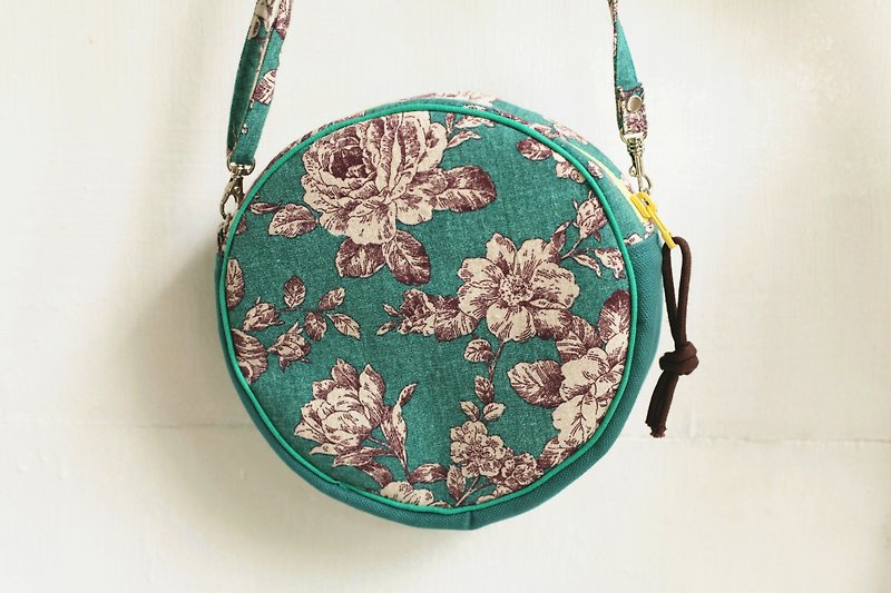 Handmade Handmade. Japanese linen small round bag. Classic red rose backpack - Messenger Bags & Sling Bags - Cotton & Hemp Red