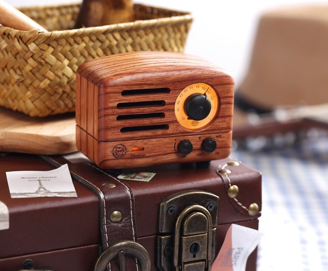 Vintage Looking OTR Wood Portable Radio Bluetooth Speaker