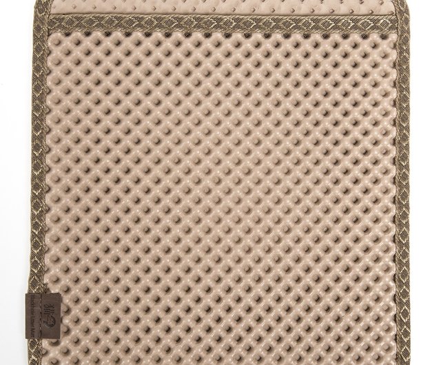 Blackhole Cat Litter Mat- Super Size Rectangular (Beige) - Shop Blackhole Litter  Mat Cat Litter & Cat Litter Mats - Pinkoi