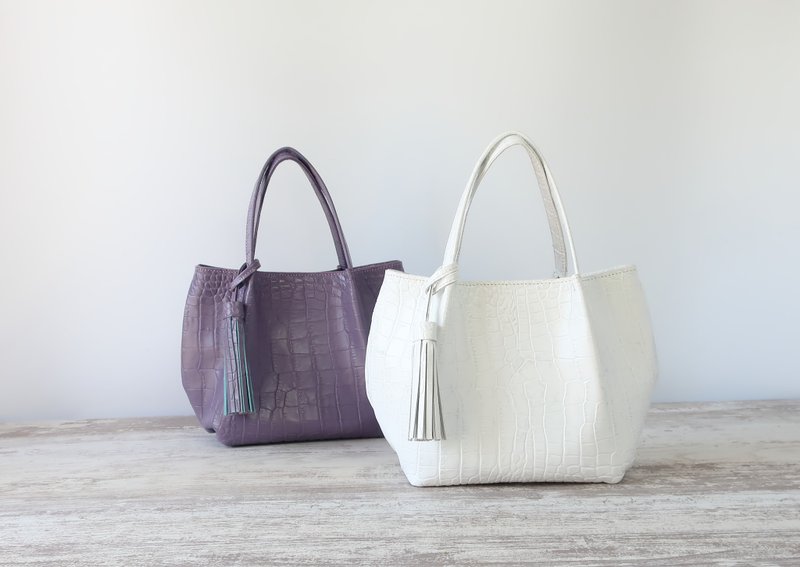 Fluffy tucked tote bag, SSS size, made-to-order - Handbags & Totes - Genuine Leather White