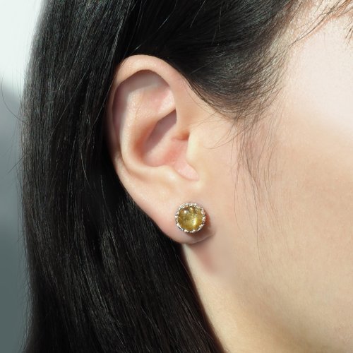 磨樣 Mode Yang 專業翡翠手鐲 金絲縷 | 髮晶/金髮晶 / 水晶耳環 / 單件款 | 天然復古寶石耳環