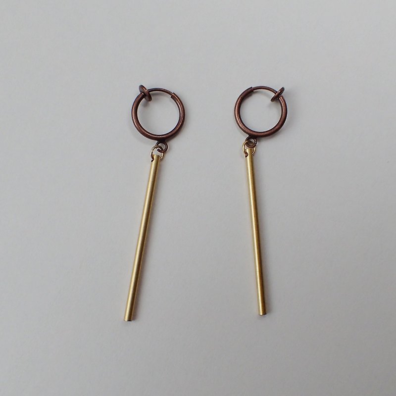 簡約款 1字 黃銅圓棒 & 鍍紅古色耳圈夾耳環 夾式 (一對) - 耳環/耳夾 - 銅/黃銅 金色