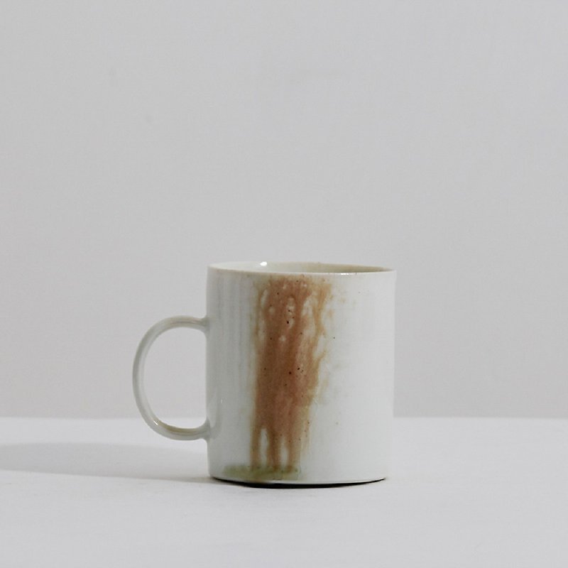 迠chè  Chaishao mug / ear hanging manual coffee cup,240ml - Mugs - Porcelain Multicolor