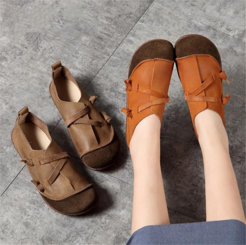 Leather soft bottom lazy shoes round head casual wild women's shoes leather flat shoes - รองเท้าหนังผู้หญิง - หนังแท้ สีกากี