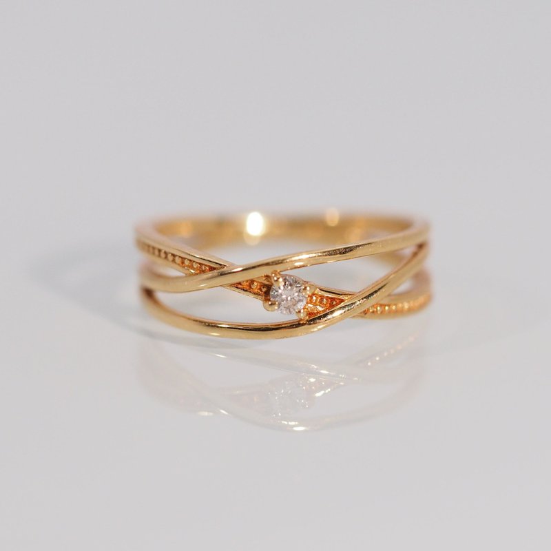 18K金雙連結鑽石戒指 Tie The Knot Diamond Ring - 戒指 - 貴金屬 