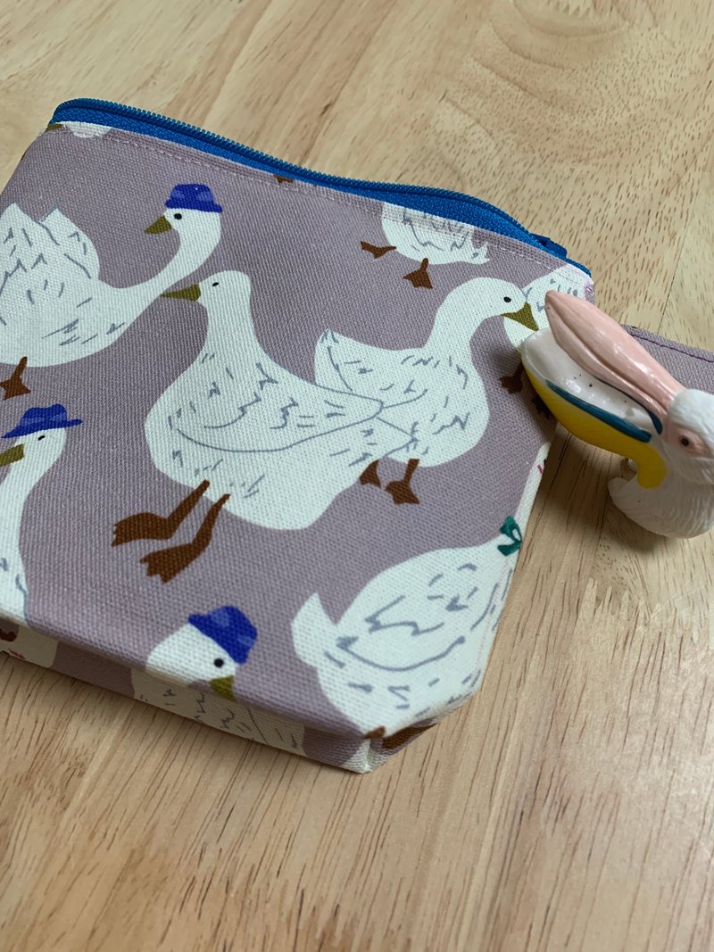 Wenqingfeng environmentally friendly pure cotton small small change bag white hair floating green water light lavender taste Japanese trend - กระเป๋าใส่เหรียญ - ผ้าฝ้าย/ผ้าลินิน สีม่วง