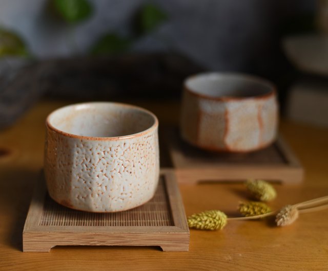 志野焼手作り茶碗2個グループに - ショップ a_tzu_ceramic_studio