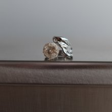 ボルケーノスターライトリング/オープンリングはリングサイズを自分で調整できます。人差し指リング樹脂