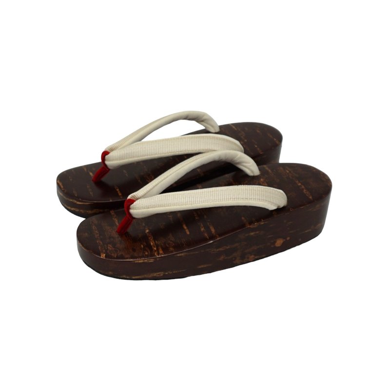 Boat-shaped wooden clogs made from birch with horsehair straps and red tsubo - Other - Wood Brown