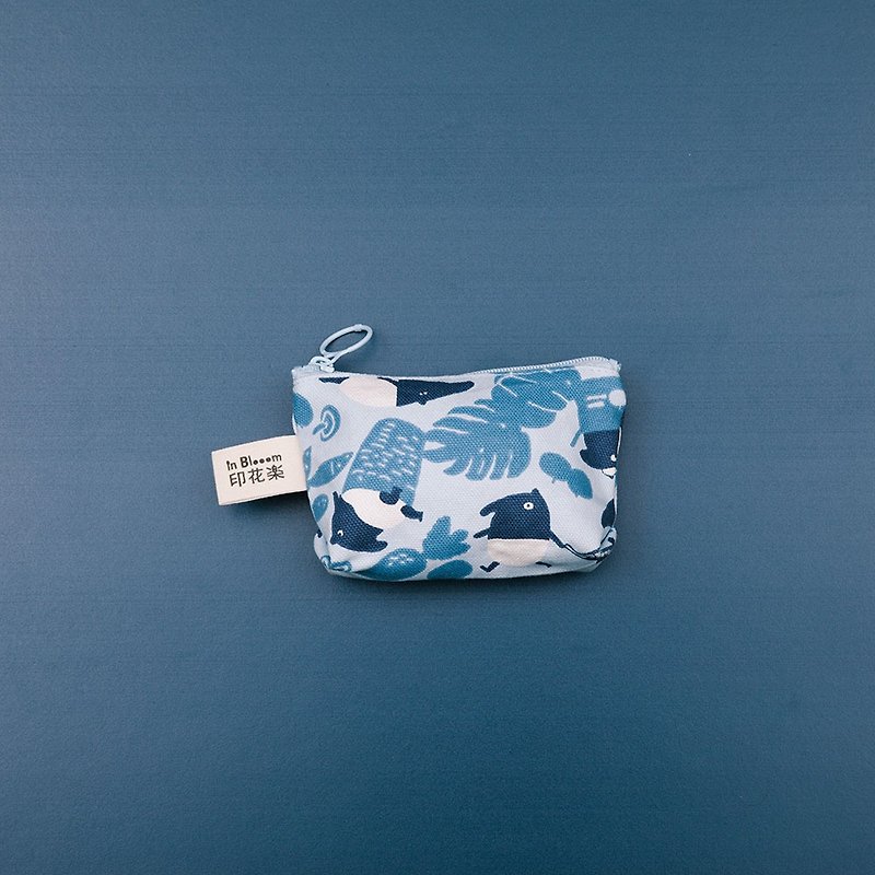 Zipper Mini Purse/Limited/inBlooom x Cherng - Blue - กระเป๋าใส่เหรียญ - ผ้าฝ้าย/ผ้าลินิน สีน้ำเงิน