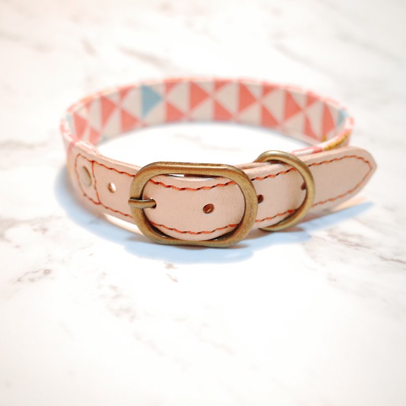 Dog collar size L (without tag), pink triangle plaid giraffe dog, planting and rubbing leather - ปลอกคอ - หนังแท้ 
