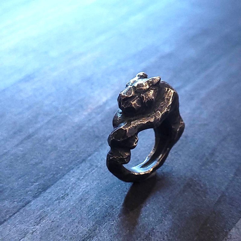 Black Panther Sculpture Ring - แหวนทั่วไป - เงินแท้ สีเงิน