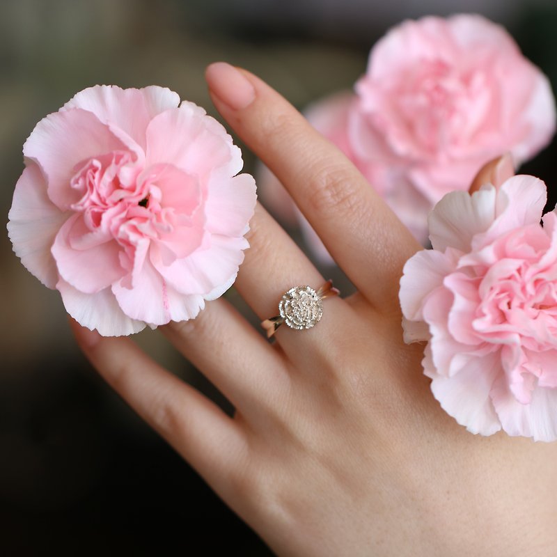 carnation ring - แหวนทั่วไป - โลหะ สีทอง