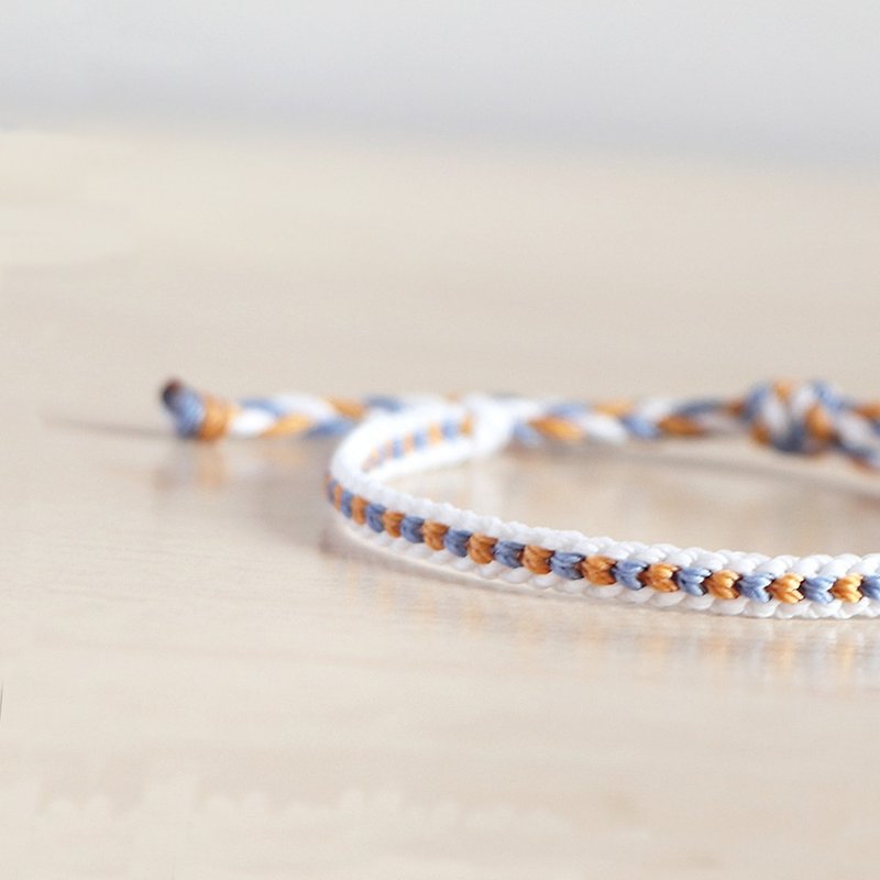 The Heart Belongs丨Hand-made braided telescopic Wax thread bracelet with adjustable lucky rope-blue x Brown - สร้อยข้อมือ - วัสดุกันนำ้ หลากหลายสี