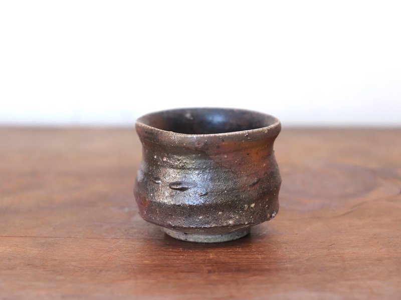 Bizen ware sake cup gi-035 - แก้วไวน์ - ดินเผา สีนำ้ตาล