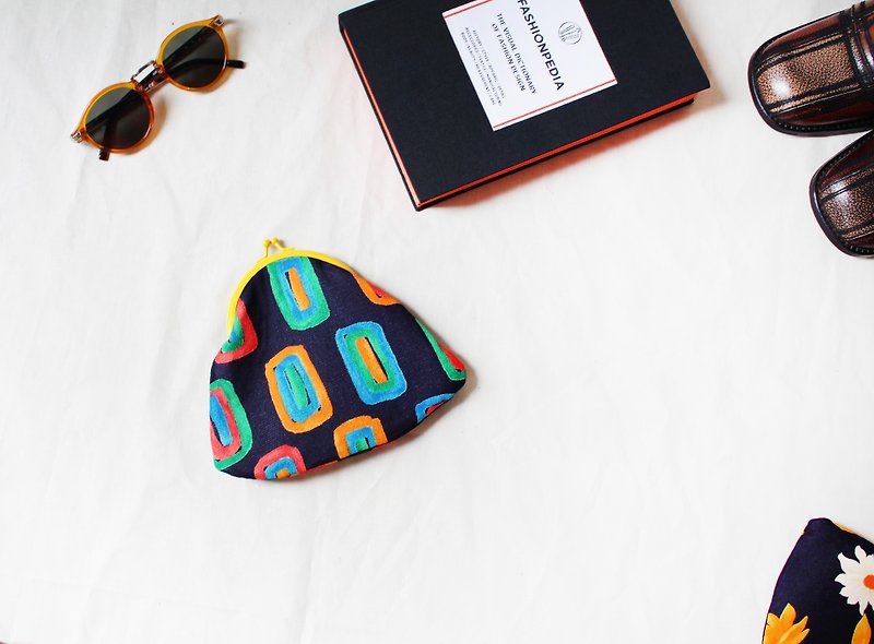 Retro geometric pattern change purse package gold bag - กระเป๋าใส่เหรียญ - ผ้าฝ้าย/ผ้าลินิน สีดำ