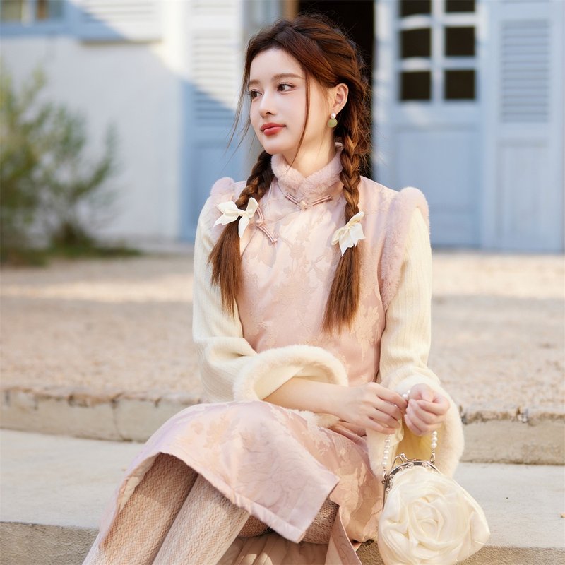 國風少女 粉色夾棉馬甲 加絨內搭上衣兩件套 新中式春節連身裙 - 洋裝/連身裙 - 聚酯纖維 粉紅色