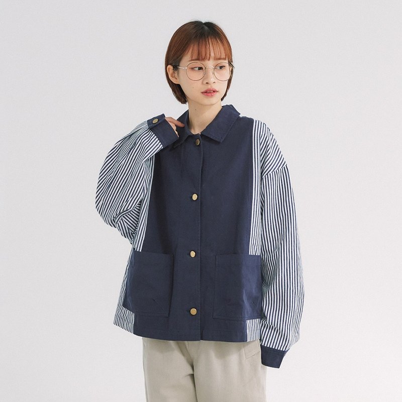 【Simply Yours】Striped patchwork heavy coat blue F - เสื้อแจ็คเก็ต - ผ้าฝ้าย/ผ้าลินิน สีน้ำเงิน