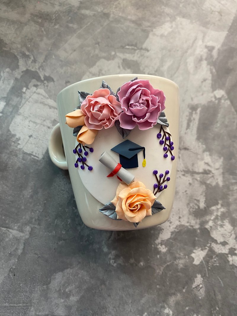 Gift for 2022 Graduate - Personalized Graduation Mug 2022 - Senior 2022, custom - Pottery & Ceramics - Glass White