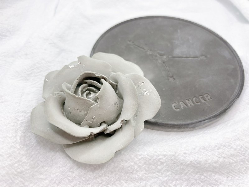 Handmade diffuser Stone such as rose bloom diffuser Stone decorations - น้ำหอม - วัสดุอื่นๆ หลากหลายสี