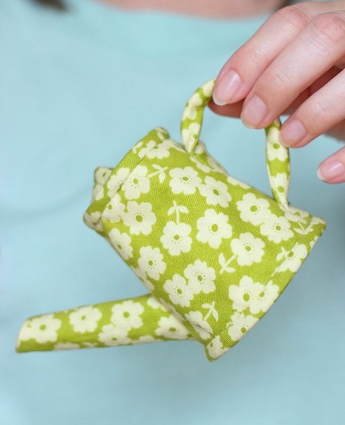 VecherniePosidelki PDF Watering Can Easter Ornament Sewing Pattern