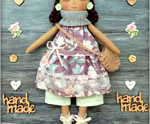 布製の手作り人形、家宝の布人形、ウィムジカルの布人形、着せ