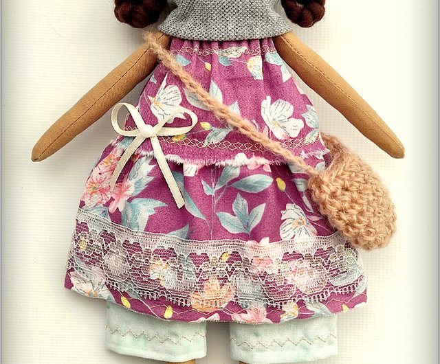 布製の手作り人形、家宝の布人形、ウィムジカルの布人形、着せ