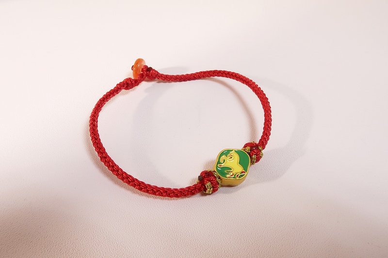 本命年の厄除け開運赤紐ブレスレット 新年の幸運を呼ぶ十二支モチーフの赤い紐ブレスレット - ブレスレット - 琺瑯 