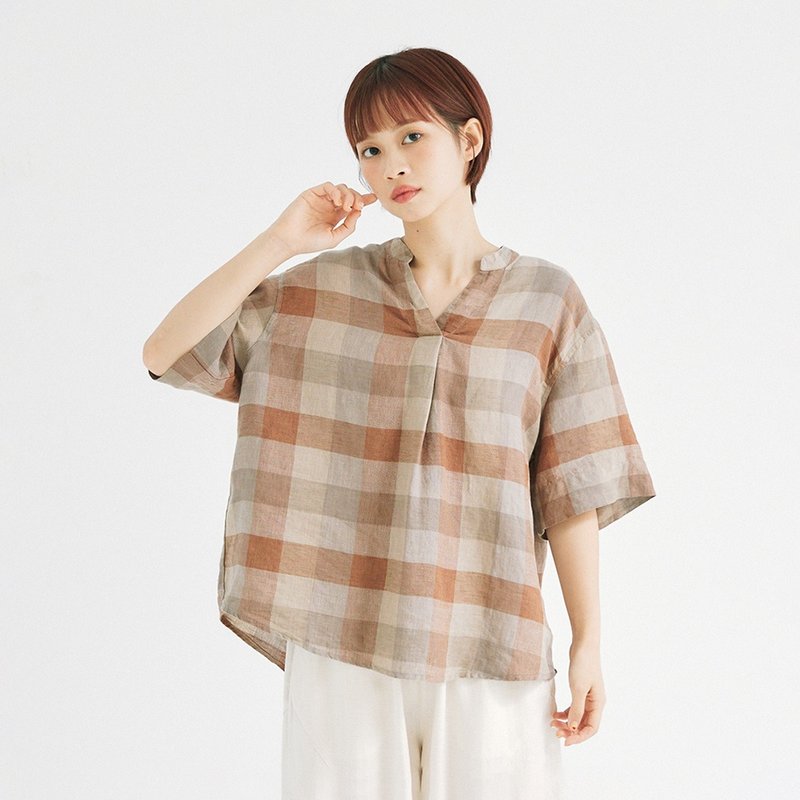 【Simply Yours】Checked Linen Top Orange Coffee F - เสื้อผู้หญิง - ผ้าฝ้าย/ผ้าลินิน สีนำ้ตาล