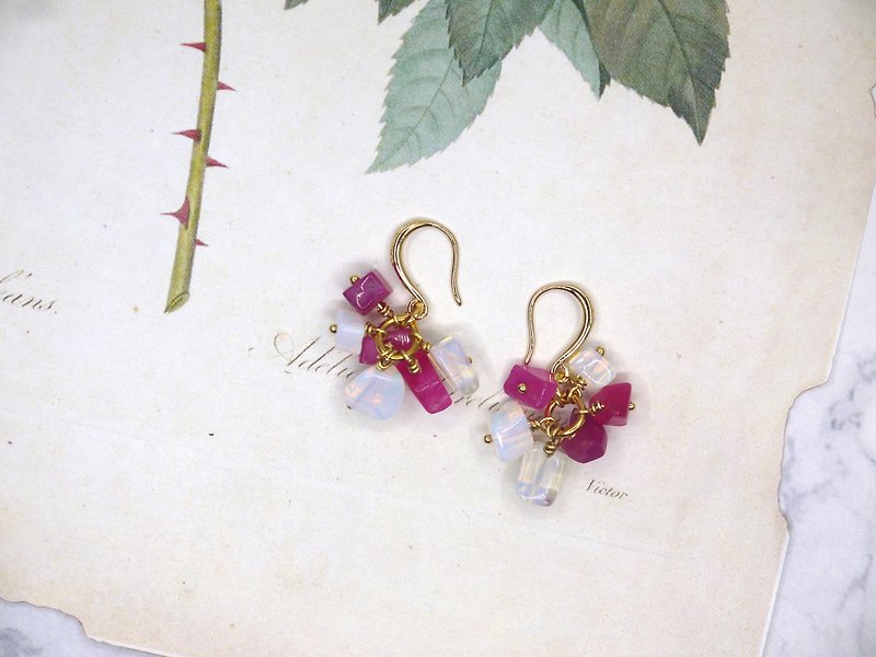 Flower Series  Rosestone Dangle Earrings  - ต่างหู - เครื่องเพชรพลอย สึชมพู