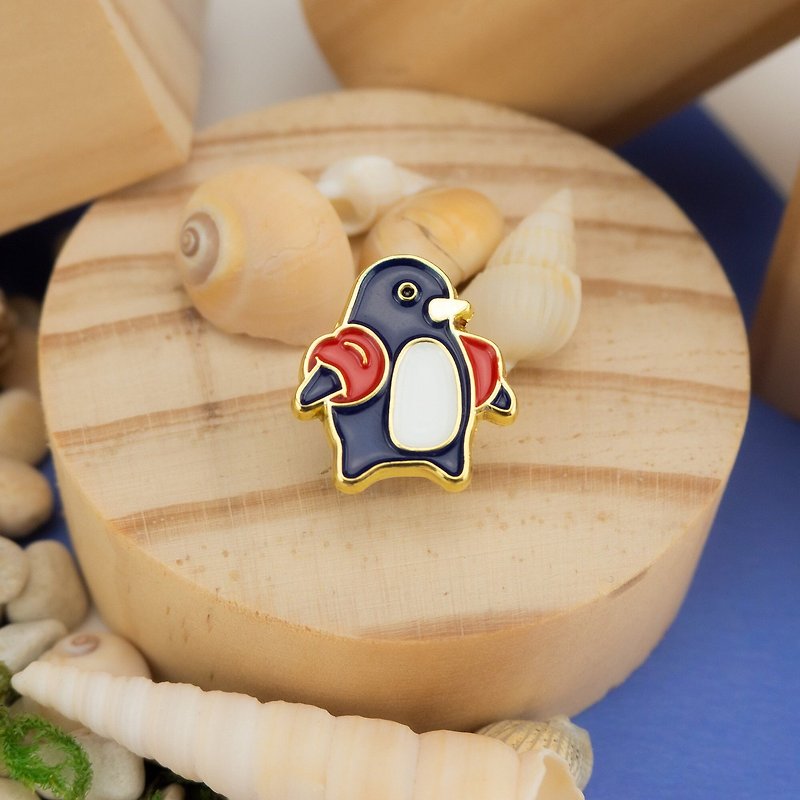Paro Penguin Enamel Pin - Brooches - Other Metals Blue