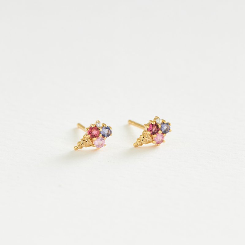 18k Gold Ice Cream Stud Earrings 18k 金耳環 雪花銀冰淇淋耳釘 寶石 - Earrings & Clip-ons - Silver 