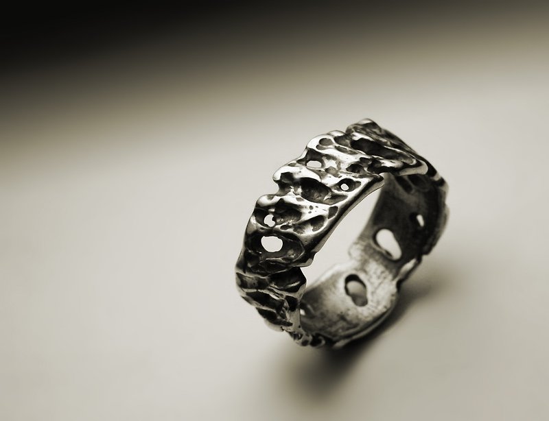 粗曠岩石質感戒指 - 戒指 - 其他金屬 銀色