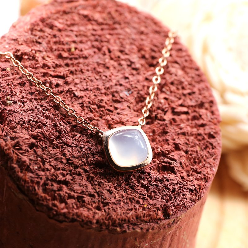 LITTLE CANDY - 6mm Cushion Blue Chalcedony 18K Rose Gold Plated Silver Necklace - สร้อยติดคอ - เครื่องเพชรพลอย สีน้ำเงิน