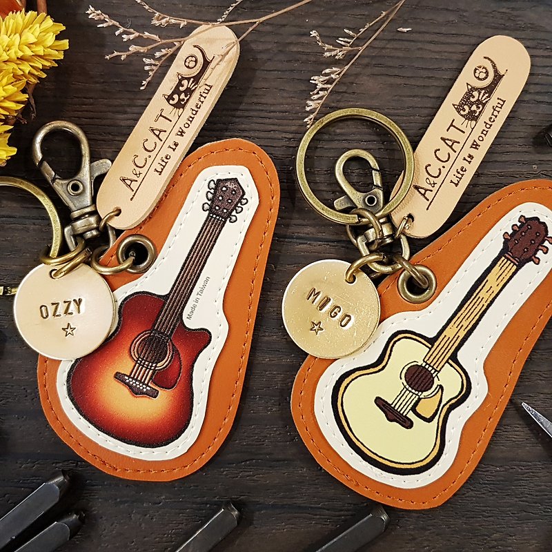 Handy Cat x City Cat Eco-friendly Leather Custom Knock Keyring (buckle) Orchestra Guitar Bass Drum - Keychains - Other Materials Multicolor