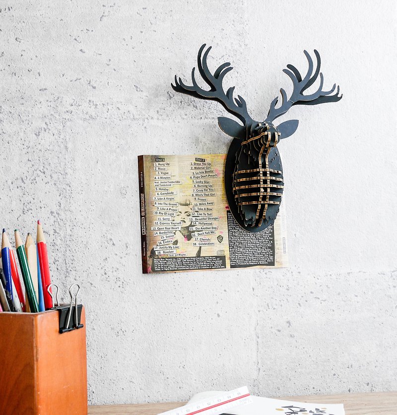 Deer Head  /3D Craft Gift/DIY - Magnets - Paper 