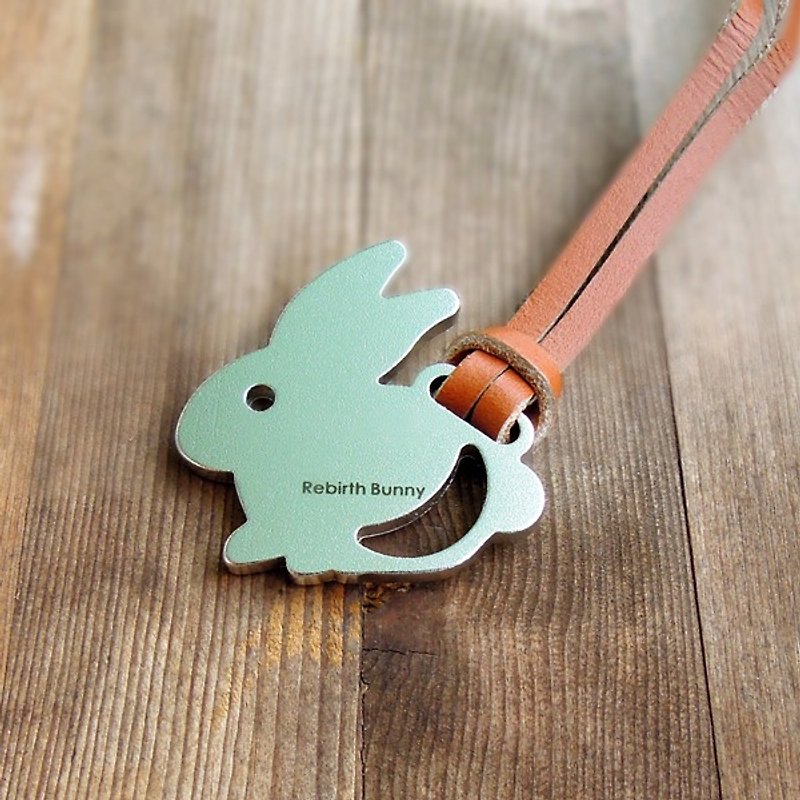[Desk + 1] Keychain Charm - Good Luck (pregnant) rabbit - ที่ห้อยกุญแจ - โลหะ สีเงิน