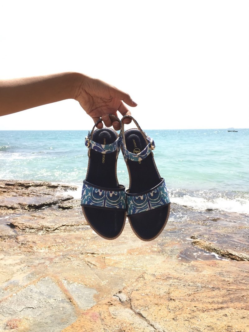 FLAT SANDALS - SIMILAN - 涼鞋 - 其他材質 