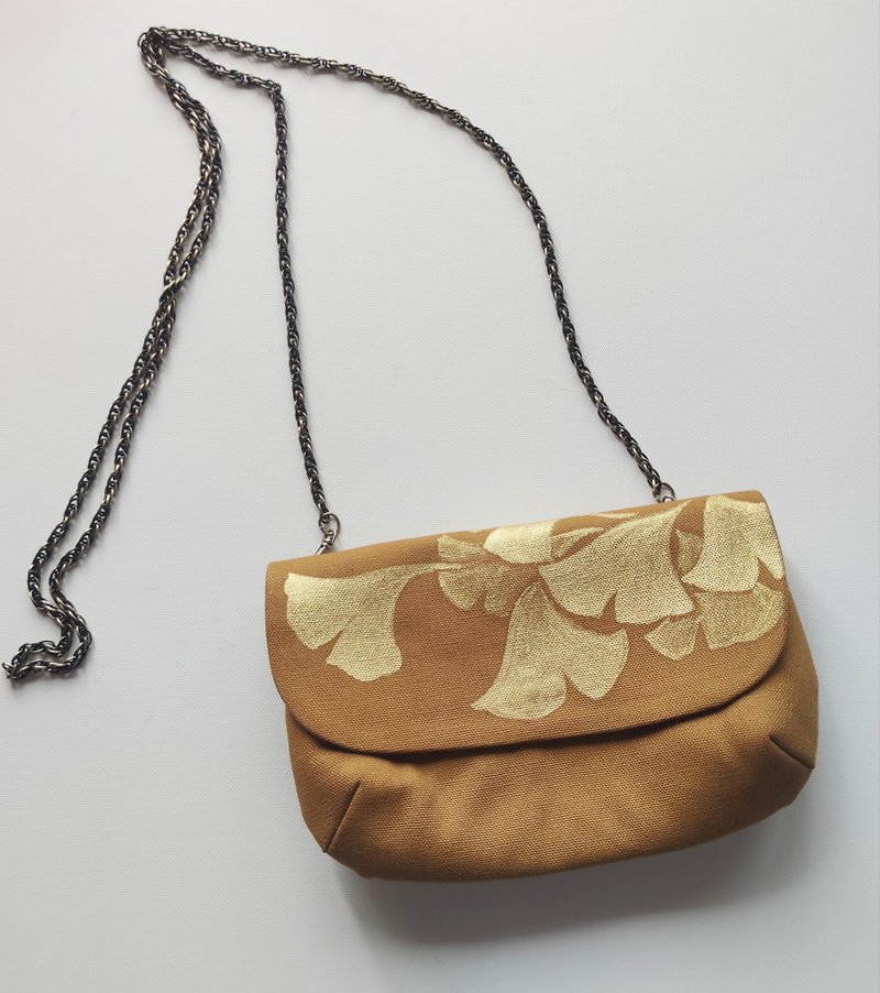 Luoyang-Chun  hand-painted mobile phone bag - Messenger Bags & Sling Bags - Cotton & Hemp 