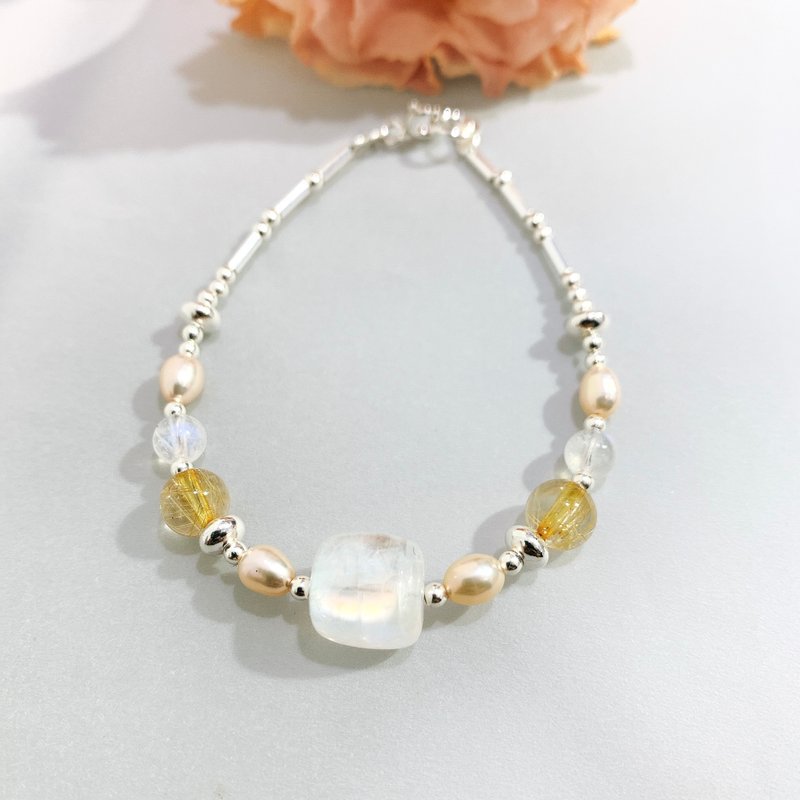 Ops Moonstone bracelet -月光石/粉膚色珍珠/黃髮晶/純銀/限定版 - 手鍊/手環 - 寶石 金色