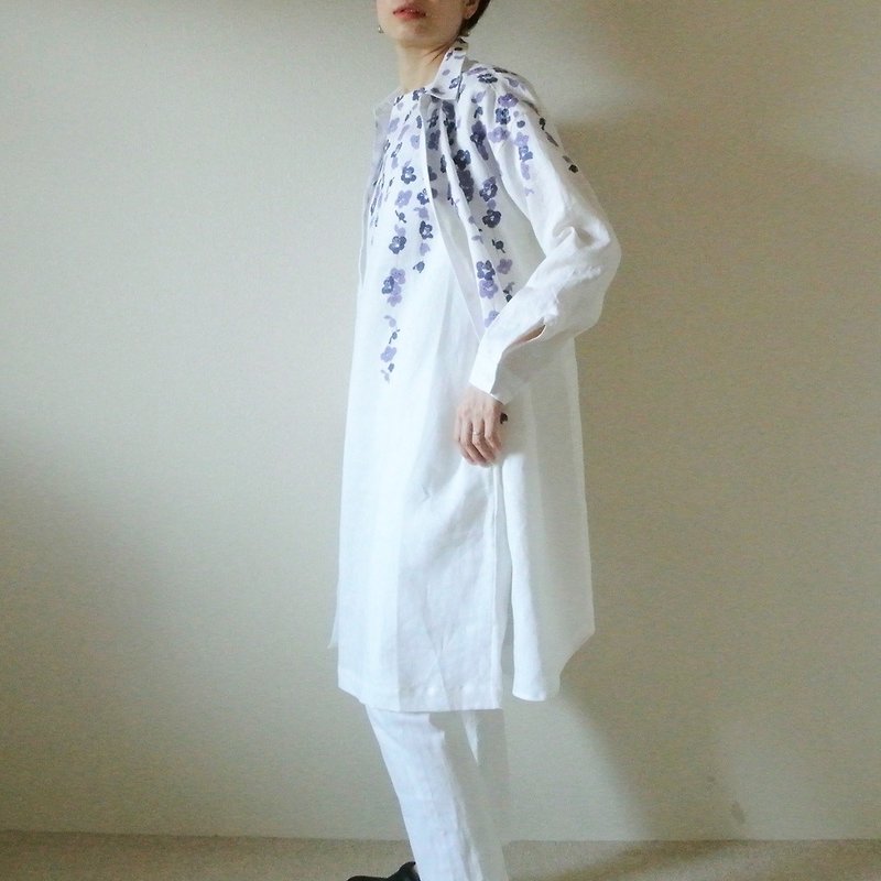 リネン・シャツワンピース　白　枝垂れ梅 - 洋裝/連身裙 - 棉．麻 白色