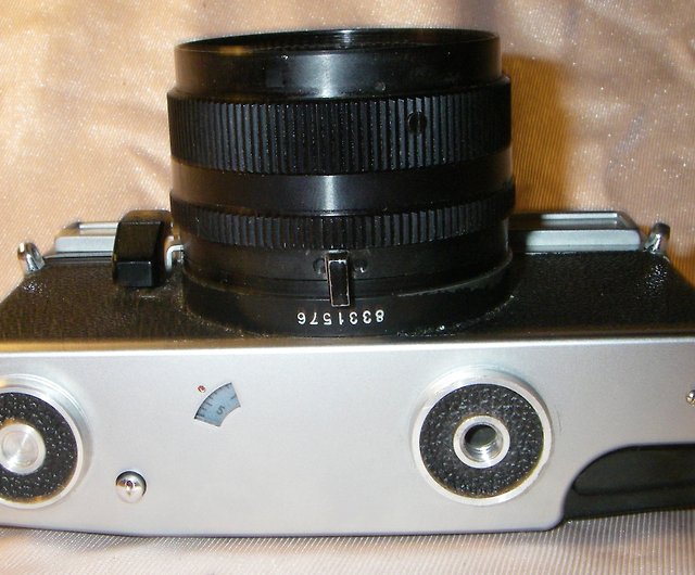LOMO SOKOL-2 35mm フィルムレンジファインダーカメラ、INDUSTAR-70 50mm f2.8 レンズ付き 動作します! -  ショップ geokubanoid カメラ - Pinkoi