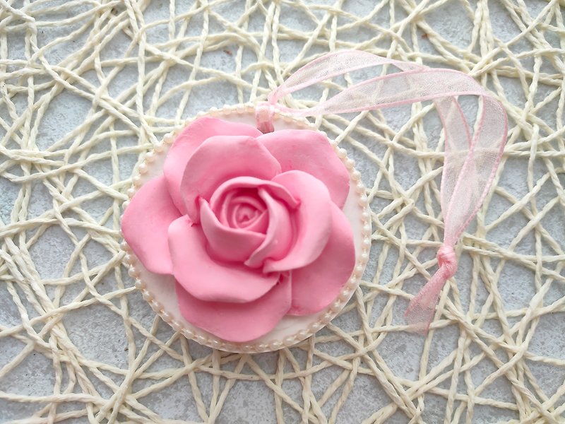 Pearl rose diffuser brick - น้ำหอม - วัสดุอื่นๆ หลากหลายสี