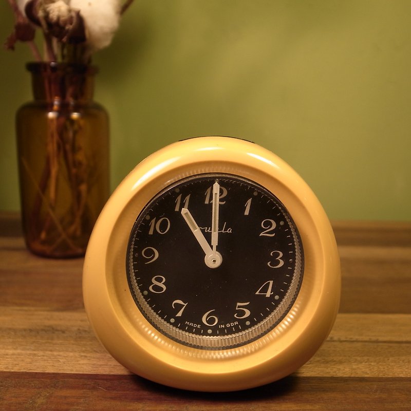 Old bone ruhla pop electronic alarm clock VINTAGE RETO - นาฬิกา - พลาสติก สีเหลือง