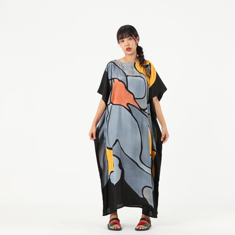 Hand Painted Cotton Silk Kaftan for Summer Resort Vacation - 洋裝/連身裙 - 棉．麻 灰色